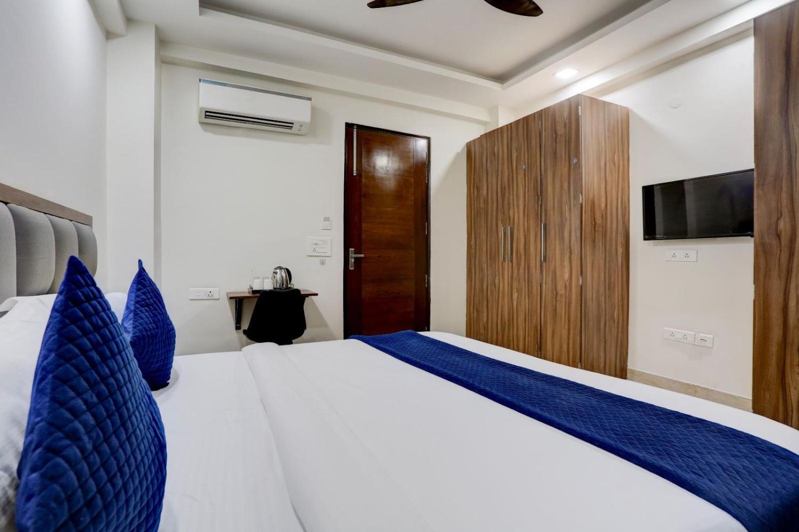 Hotel Greysky Medicity Gurgáon Kültér fotó
